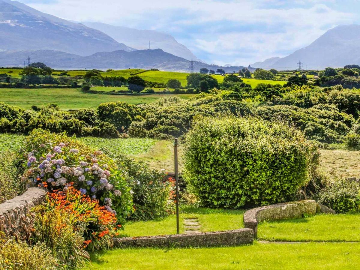 Coed Bolyn Lodge Llanddeiniolen Εξωτερικό φωτογραφία