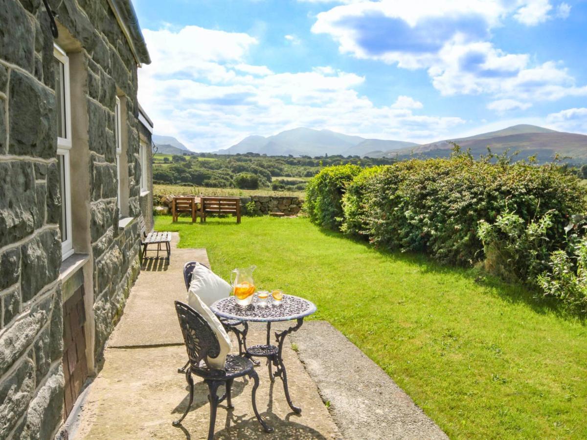 Coed Bolyn Lodge Llanddeiniolen Εξωτερικό φωτογραφία